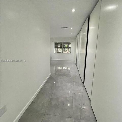 112 Fox Rd 2-50, Hollywood, FL 33024