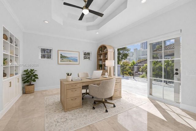 827 SE 2nd Court, Fort Lauderdale, FL 33301