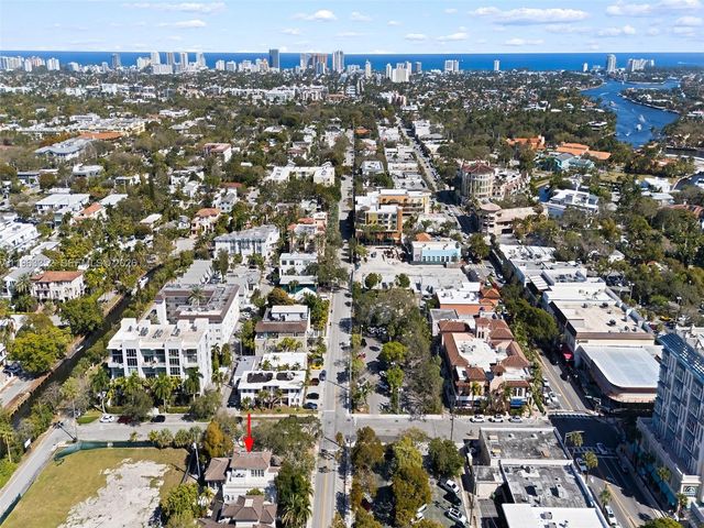 827 SE 2nd Court, Fort Lauderdale, FL 33301