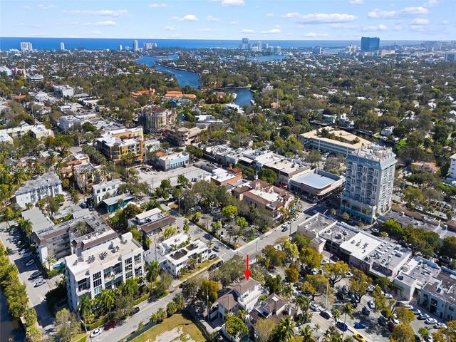 827 SE 2nd Court, Fort Lauderdale, FL 33301