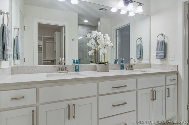 606 N 9th Street, Collinsville, OK 74021