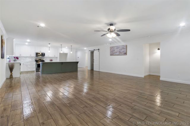 606 N 9th Street, Collinsville, OK 74021