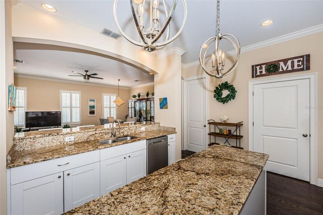7010 GREVILLA AVENUE S, South Pasadena, FL 33707