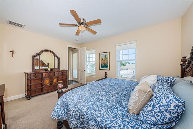 7010 GREVILLA AVENUE S, South Pasadena, FL 33707