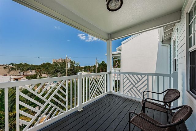 7010 GREVILLA AVENUE S, South Pasadena, FL 33707