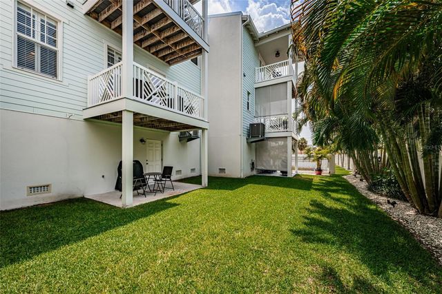 7010 GREVILLA AVENUE S, South Pasadena, FL 33707