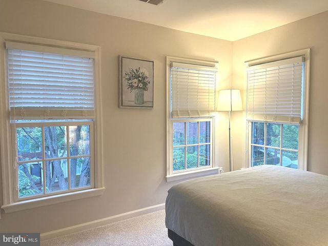 334 CASEY LN, Rockville, MD 20850