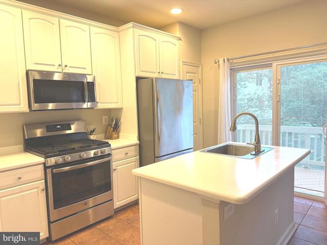 334 CASEY LN, Rockville, MD 20850