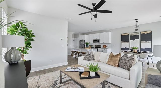 102 Fairlie Parkway Stapleton, Cartersville, GA 30121
