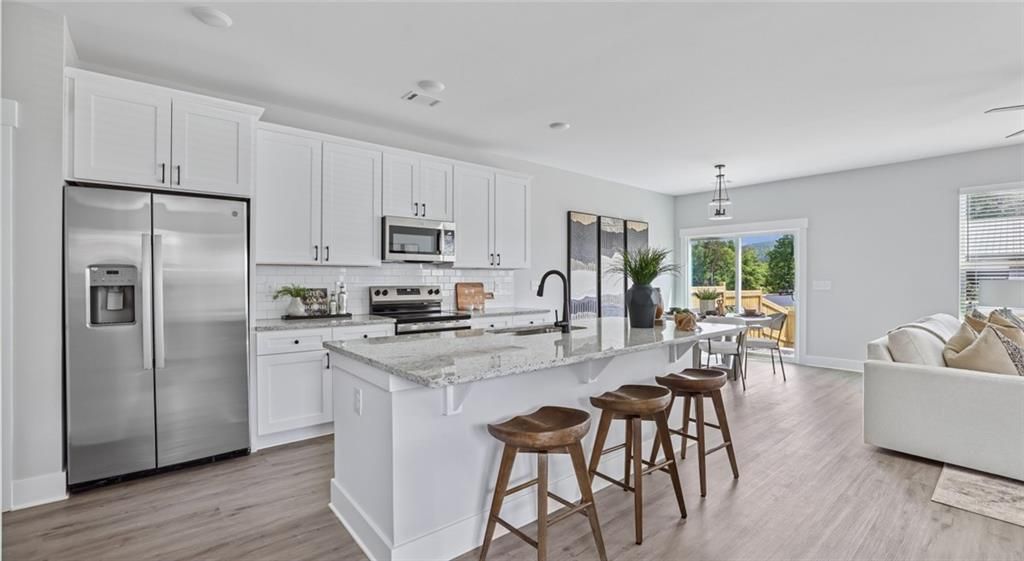 102 Fairlie Parkway Stapleton, Cartersville, GA 30121