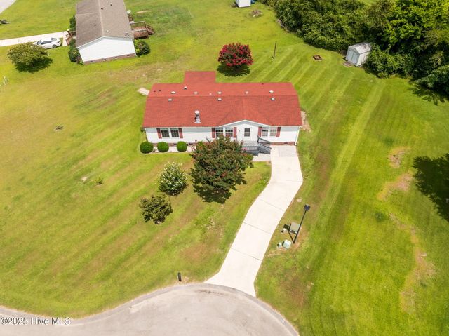 124 Rainmaker Drive, Jacksonville, NC 28540