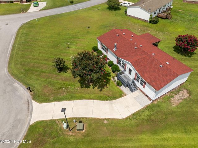 124 Rainmaker Drive, Jacksonville, NC 28540