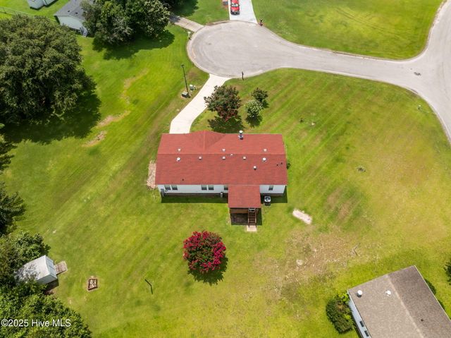 124 Rainmaker Drive, Jacksonville, NC 28540