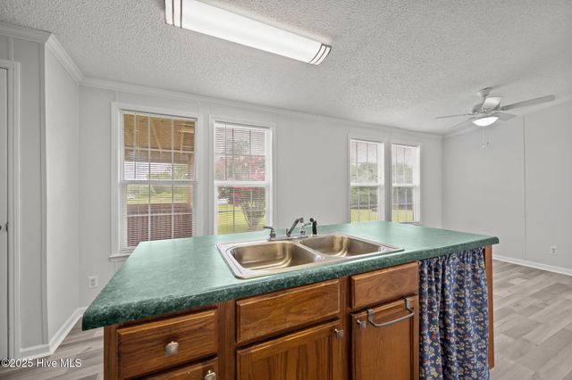 124 Rainmaker Drive, Jacksonville, NC 28540
