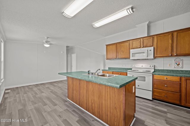 124 Rainmaker Drive, Jacksonville, NC 28540