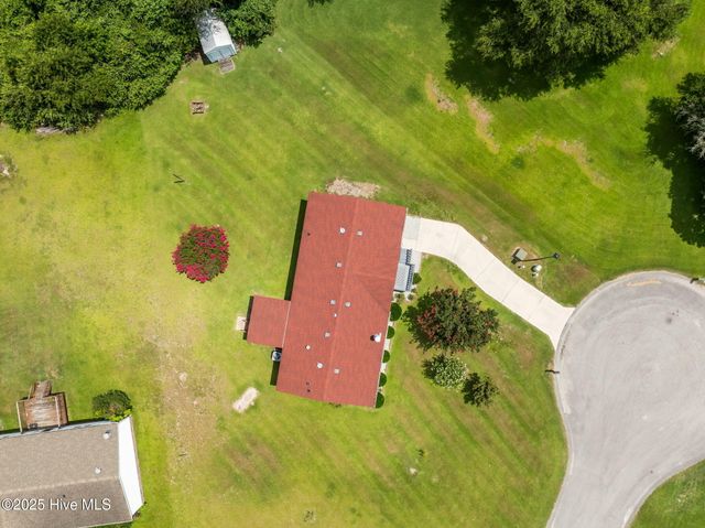124 Rainmaker Drive, Jacksonville, NC 28540