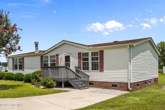 124 Rainmaker Drive, Jacksonville, NC 28540