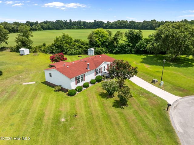 124 Rainmaker Drive, Jacksonville, NC 28540