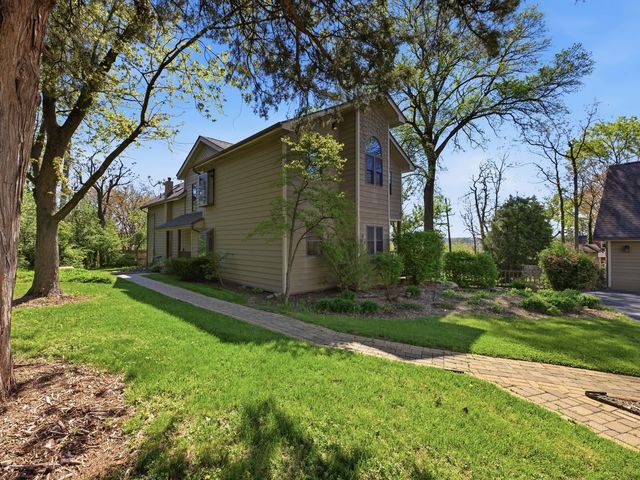19W681 109th Street, Lemont, IL 60439