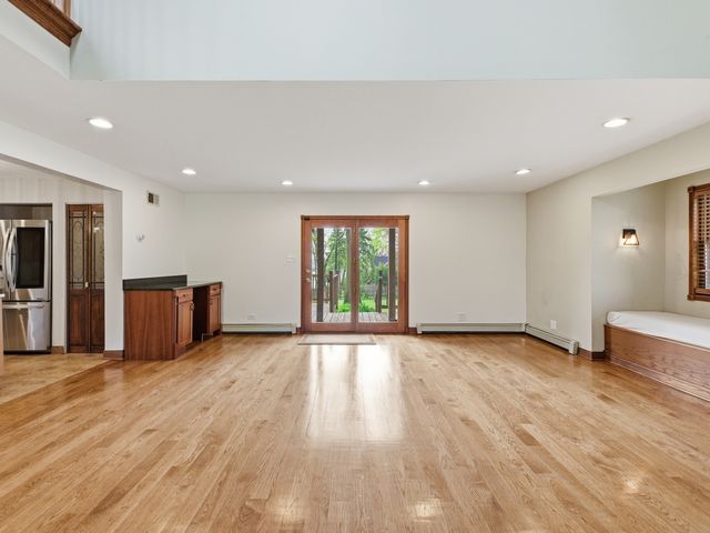 19W681 109th Street, Lemont, IL 60439