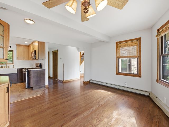 19W681 109th Street, Lemont, IL 60439
