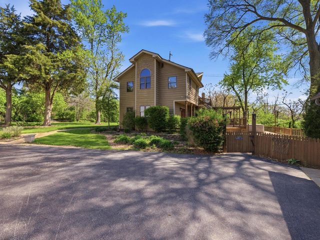 19W681 109th Street, Lemont, IL 60439