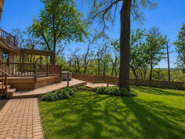 19W681 109th Street, Lemont, IL 60439