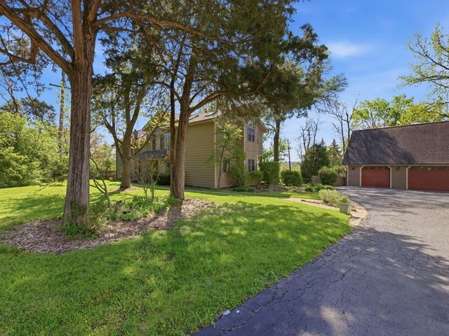 19W681 109th Street, Lemont, IL 60439