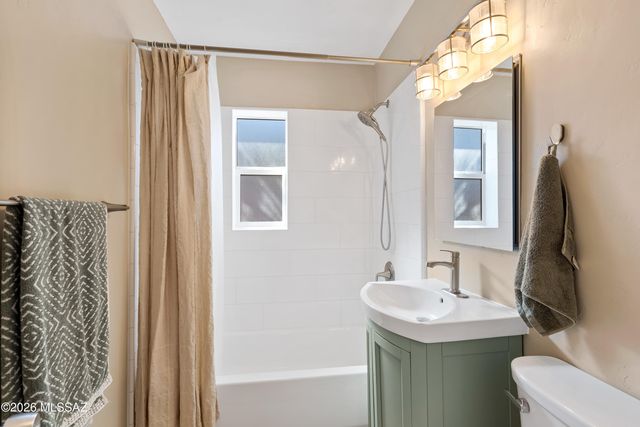 639 N Benton Avenue, Tucson, AZ 85711