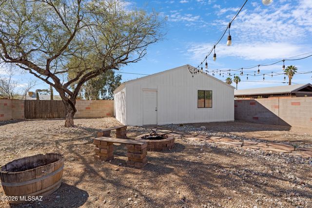 639 N Benton Avenue, Tucson, AZ 85711