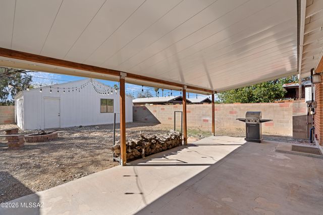 639 N Benton Avenue, Tucson, AZ 85711