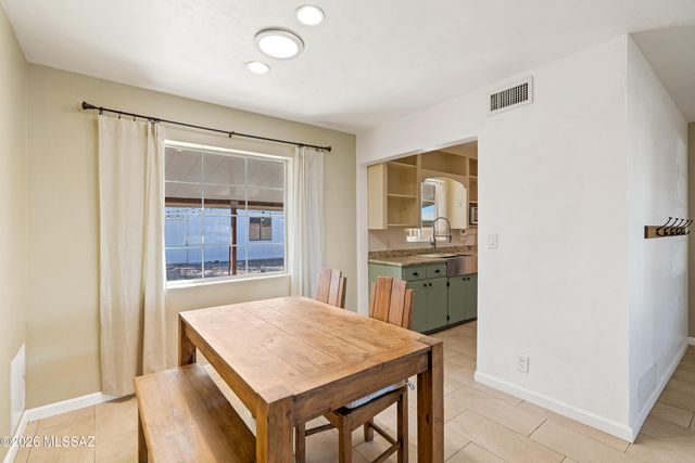 639 N Benton Avenue, Tucson, AZ 85711