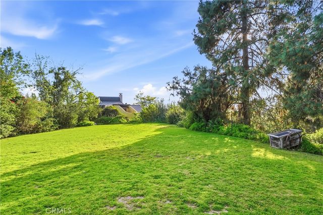 2421 Ardsheal Drive, La Habra Heights, CA 90631