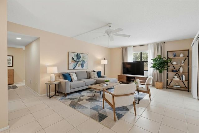 2756 CLUBHOUSE DRIVE 101, Sarasota, FL 34232