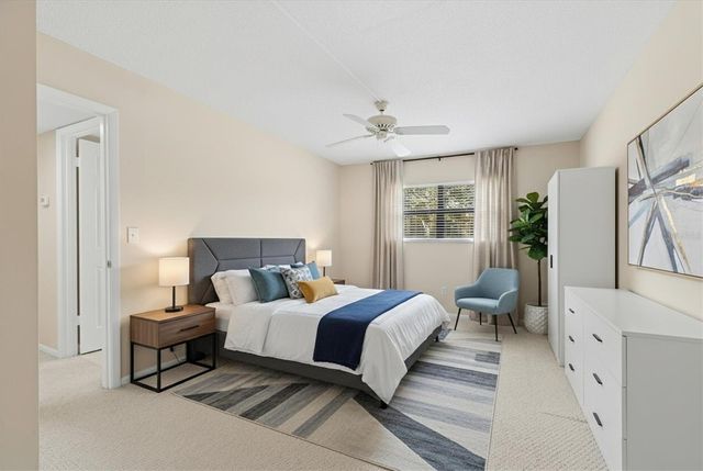 2756 CLUBHOUSE DRIVE 101, Sarasota, FL 34232