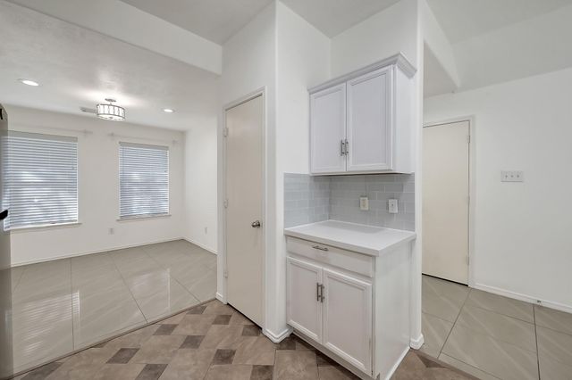 50 Thicket Grove Place, The Woodlands, TX 77385