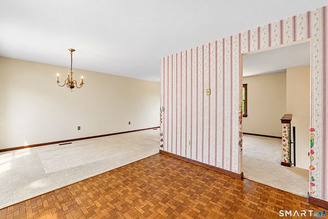 25 Benjamin Way, South Windsor, CT 06074