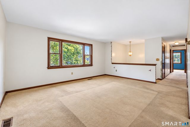 25 Benjamin Way, South Windsor, CT 06074
