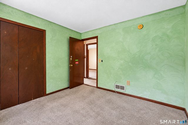 25 Benjamin Way, South Windsor, CT 06074