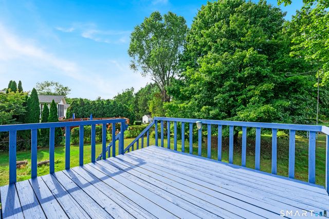 25 Benjamin Way, South Windsor, CT 06074