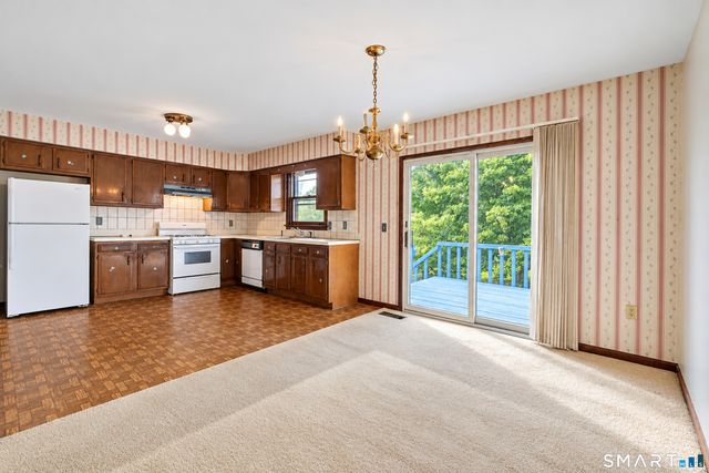 25 Benjamin Way, South Windsor, CT 06074