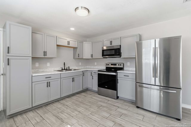 5071 Wildflower, San Antonio, TX 78228