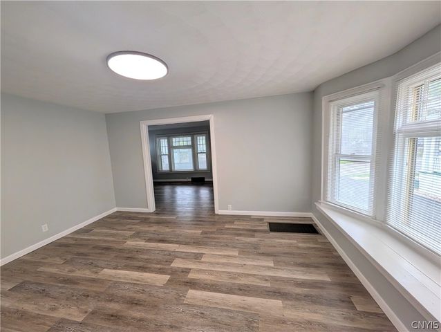 105 Peck Avenue, Syracuse, NY 13206