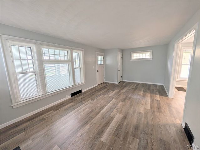105 Peck Avenue, Syracuse, NY 13206