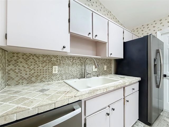 12208 WEDGEFIELD DRIVE, Grand Island, FL 32735