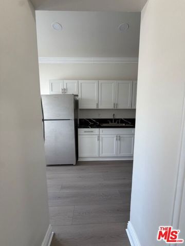 1117 S Westlake Avenue 304, Los Angeles, CA 90006