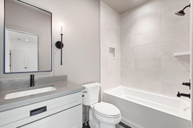 122 38th Ave, N, Nashville, TN 37209