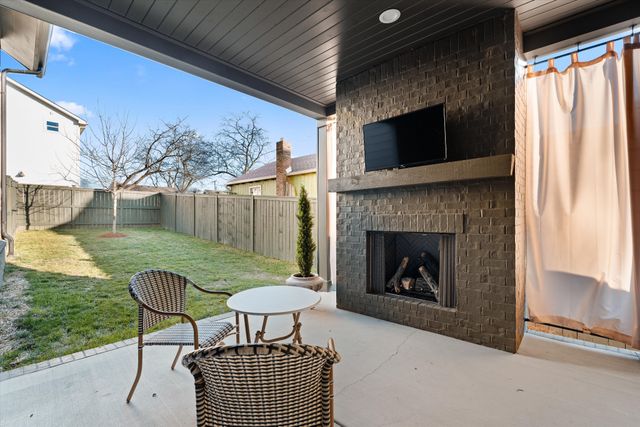 122 38th Ave, N, Nashville, TN 37209