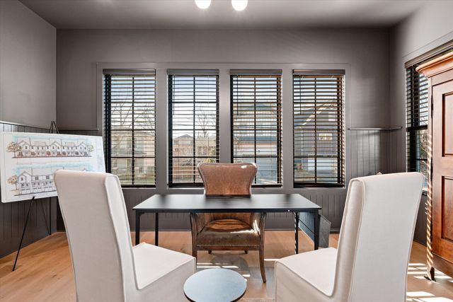 122 38th Ave, N, Nashville, TN 37209