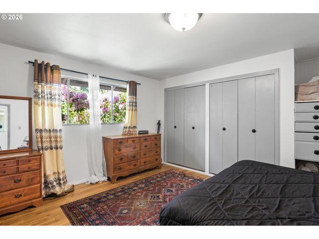803 OHIO Ave, Bandon, OR 97411